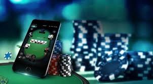 jilimmr Poker Teen Patti Online Card Games မြန်မာ ကစားသမားများ ကတ်ဂိမ်း ကစားနေသော ပုံ